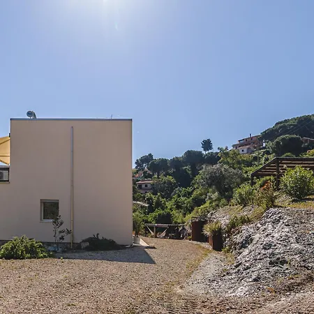 - L'eco Di Rio * Rio Marina